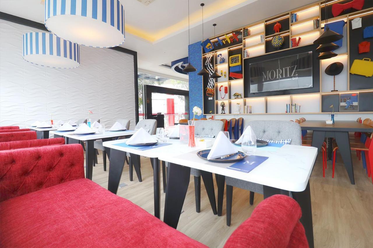 Moritz Biz Gandaria Hotell Jakarta Exteriör bild